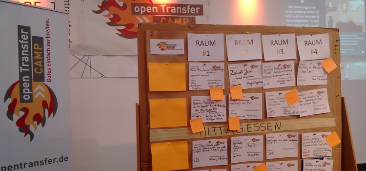 Pinnwand mit Sessionplanung des openTransfer CAMPs #otc18